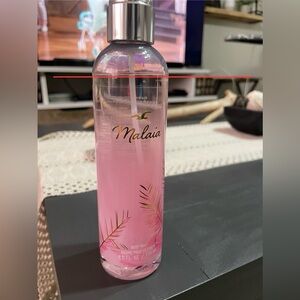 Hollister Malaia 8oz bottle
